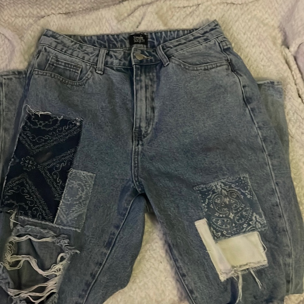 Jeans. Good condition. Worn a few times